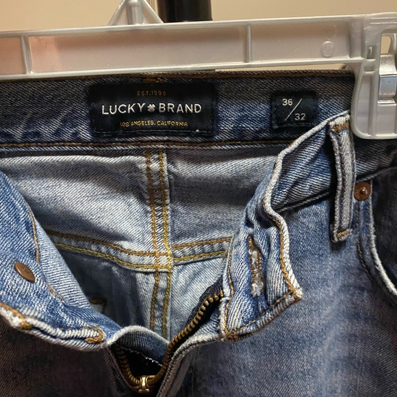 Men’s Lucky Brand jeans - Picture 2 of 2